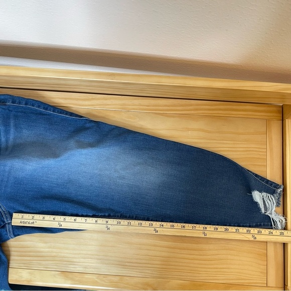 Torrid Feel The Fit Jegging Super Soft Jeans Size 24 / 3 Buttons Stretch - Picture 11 of 11